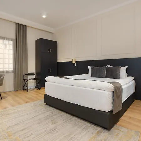 Atria 3* Brasov