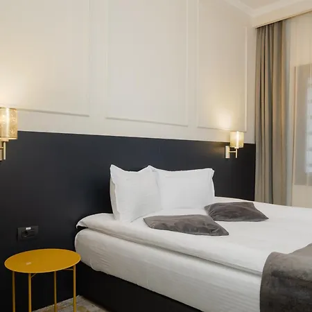 Atria Hotel