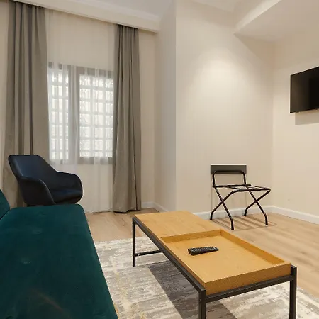 Ξενοδοχείο Atria 3*